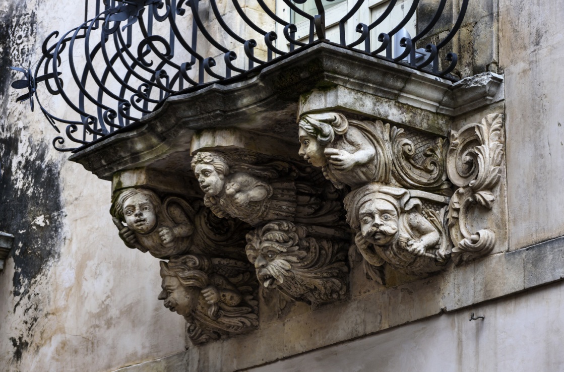 Palazzo Zacco, particolare dell'architettura di Ragusa